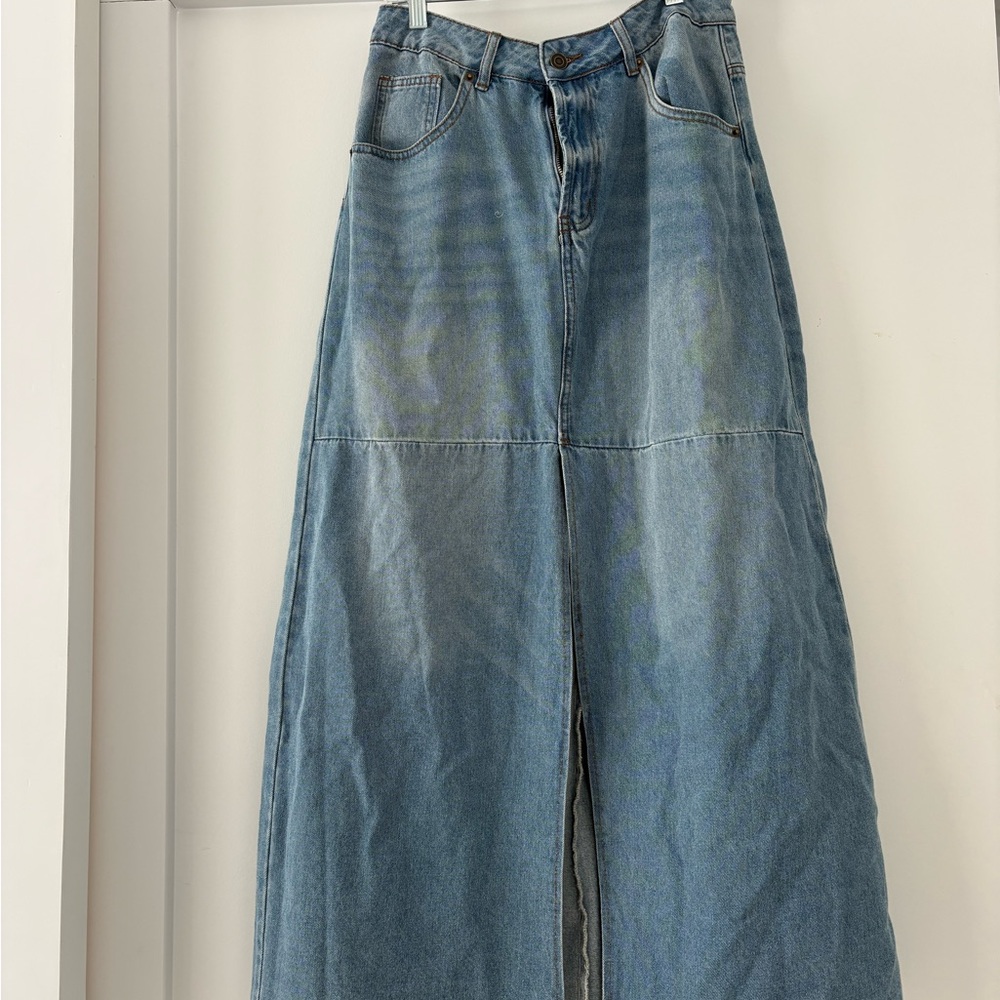Chelsea & Violet women’s maxi skirt